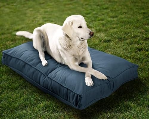 Sunbrella Doppelseitiges Hundebett für drinnen und draußen, waschbarer Bezug und kaufest, Haustiermatte für Mehrzweck, pflegeleicht und haustiersicher (mittelgroß, Polyester, Denim, 91,4 x 66 x 7,6 von Austin Horn Classics