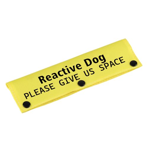 Lustige Hundeleinen-Hülle, reagierender Hund bitte geben Sie uns, Wickelhülle, Warnmarke, Haustier-Geburtstagsgeschenk (reaktiver Hund Space-YE Sleeve) von BLUPARK