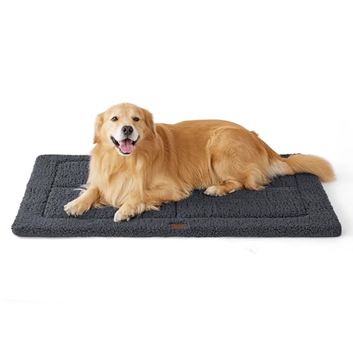 BEDSURE waschbar Hundematte Große Hunde - 121x76 cm Hundekissen waschbar für Grosse Hunde, Sherpa-Plüsch Hundebett XXL mit hochdichter Schaumstofffüllung, dunkelgrau von BEDSURE