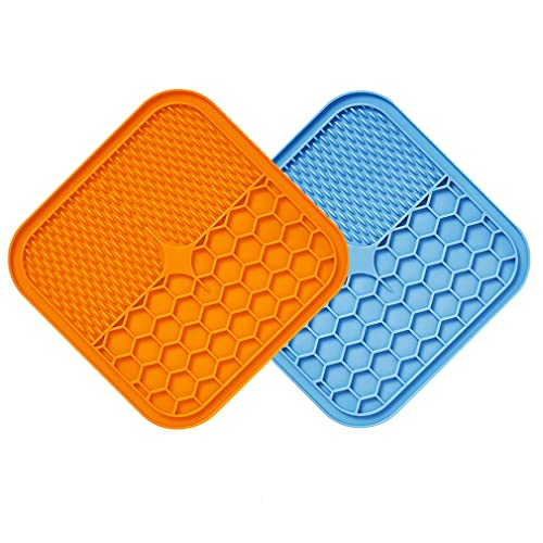 Bikirin 2 PCS Silikon-Matten für Hunde und Katzen, Premium-Leckmatte für langsames Füttern, 15 cm Größe (quadratisch), Starken Saugnäpfen auf der Rückseite für kleine Hunde zum Baden und Pflegen von Bikirin