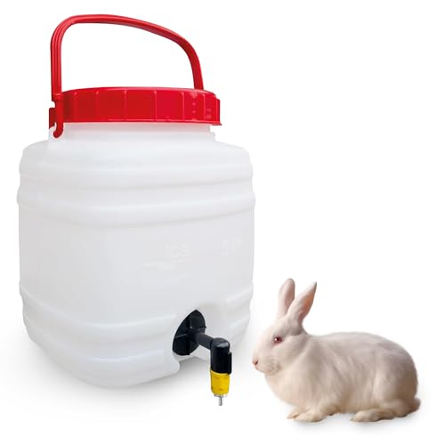 Breker Kaninchen Trinkflasche 5L [inkl. AUFHÄNGEHAKEN] - Nippeltränke für Hamster, Hasen, Meerschweinchen & Kleintiere - mit komfortablem Haltegriff & Nippel - Wasserspender für alle Kleintiere von Breker