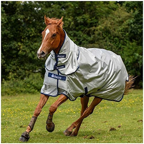 Bucas Regendecke Light Stay-Dry Power Turnout Silber 135cm + Hufkratzer Reiterladen24.de von Bucas