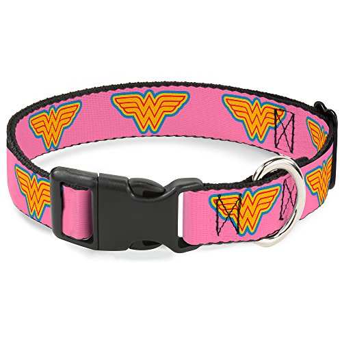 Buckle Down Wonder Woman Logo Pink/Blau/Gelb/Rosa Kunststoff Clip Halsband von Buckle-Down