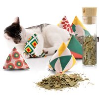 Canadian Cat Company Catnipspielzeug 6x Schmusepyramide gemischte Designs von Canadian Cat Company