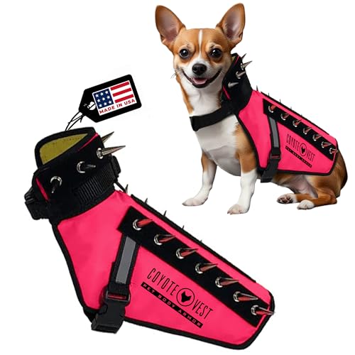 CoyoteVest Hundegeschirr Schutzweste, Reflektierendes Hundezubehör mit Spikes, Schnappschnallen für schnelles Tragen und Entfernen (XX-Small, Rosa) von CoyoteVest