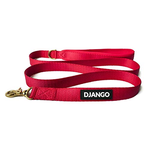 DJANGO Adventure Hundeleine – Starke, bequeme und stilvolle Hundeleine mit soliden Messingbeschlägen und gepolstertem Griff – entworfen für Outdoor-Abenteuer und den täglichen Gebrauch (Purpurrot) von DJANGO