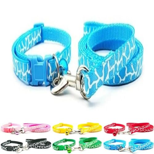 Doggie Style Store Halsband und Leine für kleine Hunde und Welpen, Zebra-Giraffenmuster, Nylon, verstellbar, mit Glöckchen-Leine, Blau von Doggie Style Store