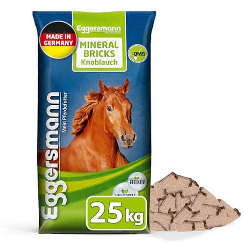 Eggersmann Mein Pferdefutter Mineral Bricks 25 kg - Mineralfutter für Pferde - Pferdefutter mit Mineralstoffen & Vitaminen zur Unterstützung des Stoffwechsels - Mit Knoblauchzusatz zur Fliegenabwehr von Eggersmann Mein Pferdefutter