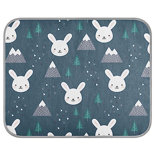 FRODOTGV Happy Cute Bunny in The Forest Kühlende Isomatte für Hunde/Katzen, eiskühlende Pads, atmungsaktiv, für Haustiere, Hunde, kühlende Decke, kühle Bettmatten, Größe M von FRODOTGV