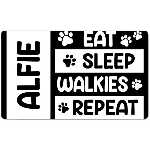 Ferocity Personalisierte Napfunterlage mit Namen | Fressnapf Matte für Hunde und Katzen | Größe 45 x 75 cm | 4 mm Gummierte Unterlage & Schuhmatte | Haustier Motiv | Farbe Eat Sleep Walkies [140] von Ferocity