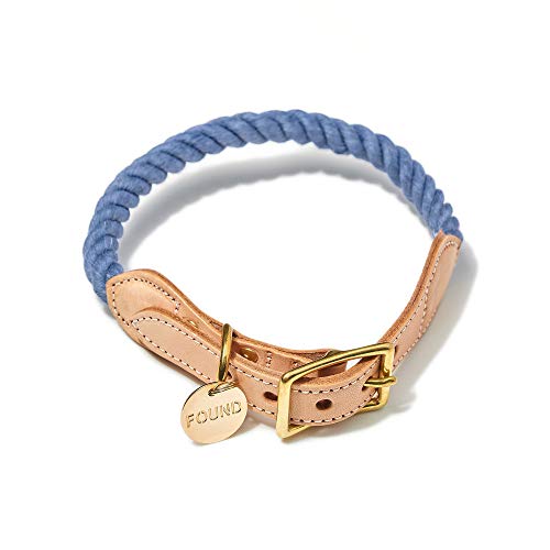 Found My Animal Blue Jean Halsband für Hunde und Katzen, aus upgecycelter Baumwolle, mit verstellbarer, schnell zu öffnender Dornschließe aus massivem Messing, handgefertigt, mit Haushaltsleder, für von Found My Animal