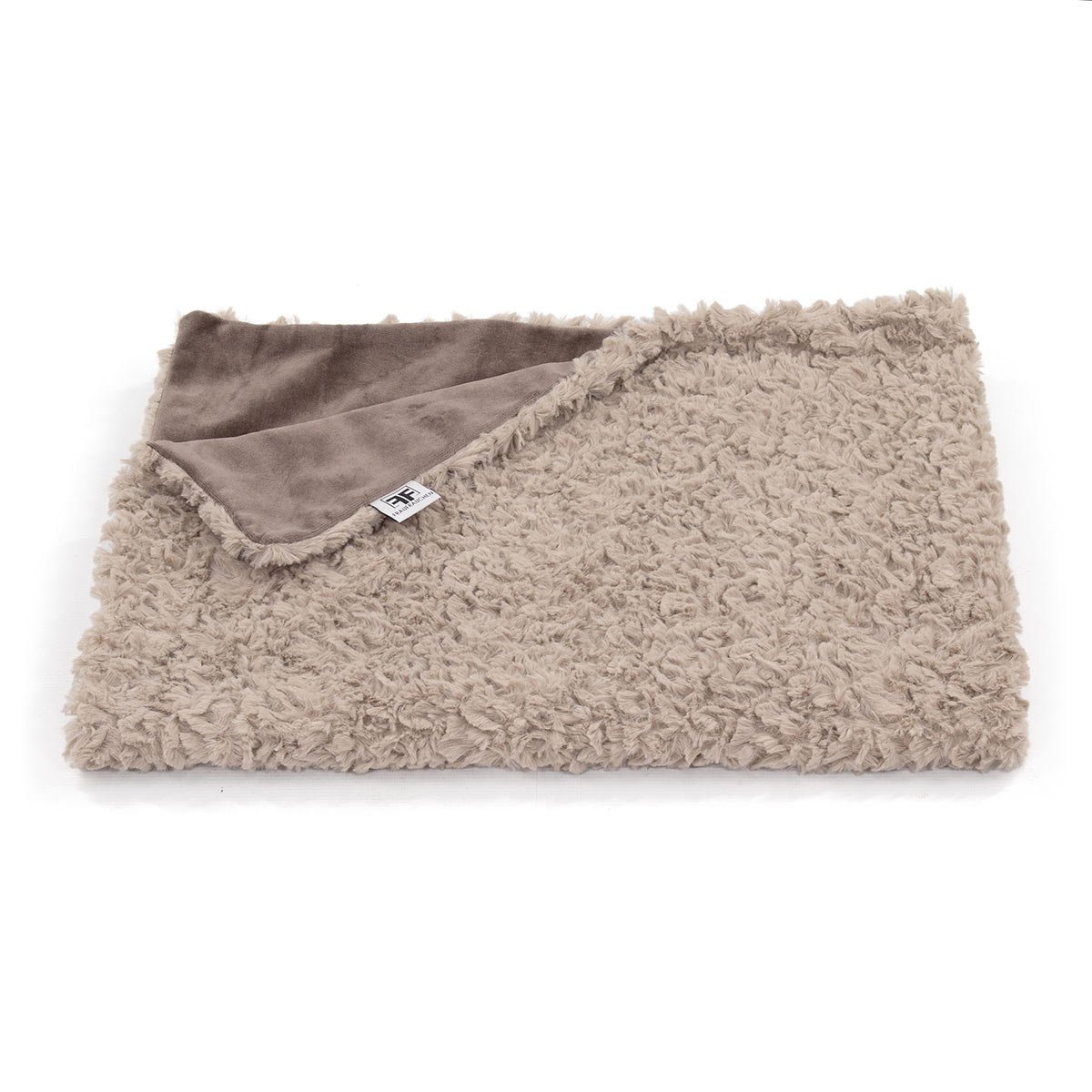 Frau Frauchen Wohndecke Curly Sand L - 100x140cm von Frau Frauchen