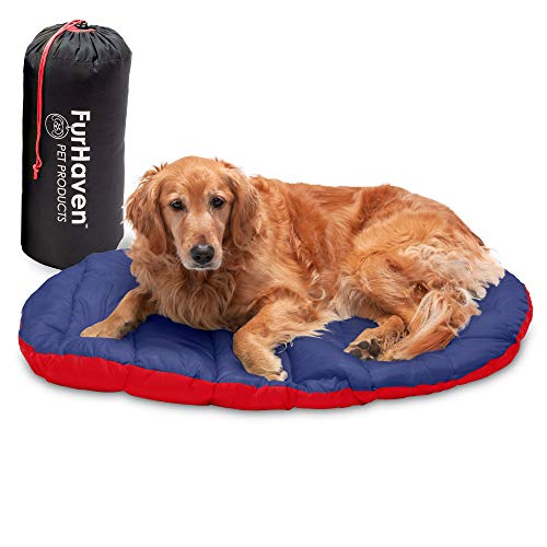 Furhaven Large Dog Bed Trail Pup Travel Pillow Mat w/Stuff Sack, Washable - Flame Red/True Blue, Large von Furhaven