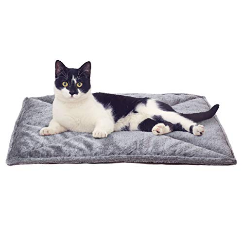 Furhaven Small Cat Bed ThermaNAP Quilted Faux Fur Self-Warming Pad, Washable - Gray, Small von Furhaven