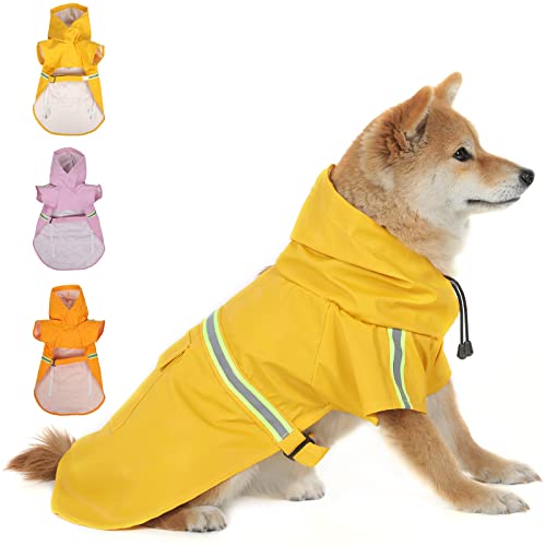 Hunde-Regenmantel mit Kapuze, wasserdichte Hunde-Regenjacke, reflektierender Poncho, Hunde-Regenmantel mit Leinenloch und Tasche, Hunde-Regenbekleidung für kleine, mittelgroße und große von GUBAQILAA