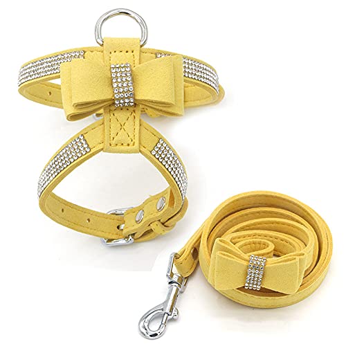 Hundegeschirr Leine Anzug Weste Glänzende Diamanten Einstellbare Weiche Stoffschleife Strass Haustierhalsband Geschirre Für Hunde Produkte,gelbes Set,M von NC