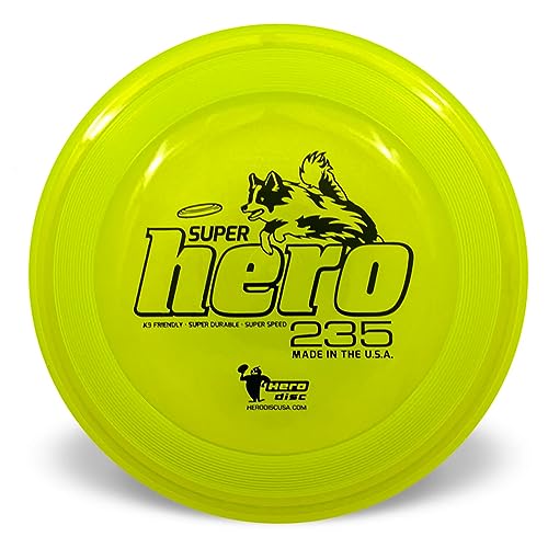 Hero Disc USA Superhero 235 K9 Candy Kunststoff-Hunde-Frisbee, Outdoor-Hundespielzeug und Haustier-Frisbee, pannensichere Hundefliegescheibe (Gelb) von Hero Disc USA