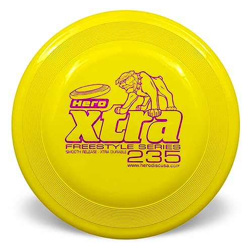 Xtra 235 Freestyle Dog Frisbee, Outdoor Hundespielzeug und Haustier Frisbee, Freestyle Hund Fliegende Scheibe, Schwimmende Hundescheibe (Gelb) von Hero Disc USA