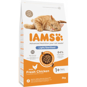 Iams Adult Light/Sterilised Huhn Katzenfutter 10 kg von Iams