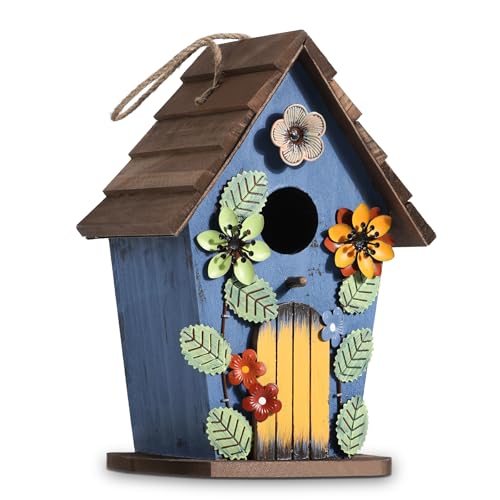 JAZUIHA Hängendes Dekoratives Vogelhaus, Blau mit Blumen- und Blattmotiven, Holz Nistkästen Vogelhäuschen für Garten Balkon Terrasse, 40mm Einflugloch, HBT 26 * 18 * 14cm von JAZUIHA