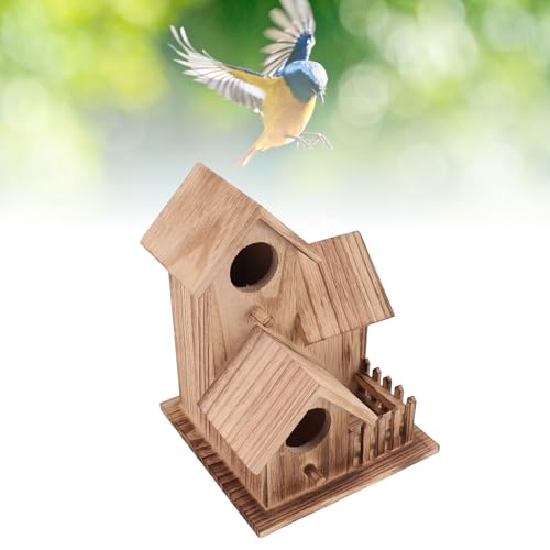 Vogelhaus, Kolibri-Haus, Hölzernes Vogelhaus mit Dächern, Kleine Vogelnisthütte auf Dem Land, Futterhäuschen für den Innen- und Außenbereich, Innenhof, Terrasse von JOROBURO