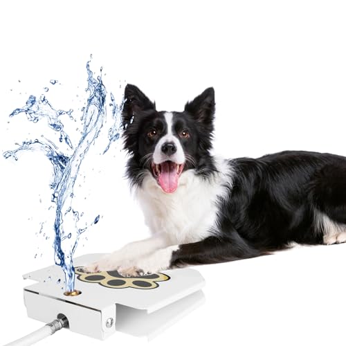 KOCASO Outdoor-Wasserbrunnen für Hunde, Wasserbrunnen und Outdoor-Haustierspielzeug für Hunde, aktivierter Sprinkler, interaktives Pfotenpedalventil zum Trinken von Süßwasser, 125,5 cm Schlauch und von KOCASO