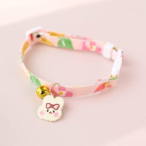 1 Packung verstellbares Katzenhalsband Bär Blume Frühling klein frisch Anhänger süß modisch Sicherheitsschnalle Halsband Haustier Hundehalsband mit glockenrosa Kaninchen, (18-32 cm), China von LORSHEL