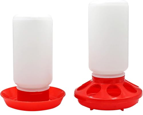 Little Family Members Red 1-Quart Poultry Drinker and 1-Quart Feeder Combo von Little Family Members