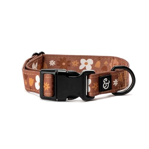 Lucy & Co. Chocolate Meadows Hundehalsband – strapazierfähiges, leichtes Designer-Halsband für Haustiere – verstellbare Metall-Sicherheitsschnalle (klein, braun und weiß mit Blumenmuster) von Lucy & Co.