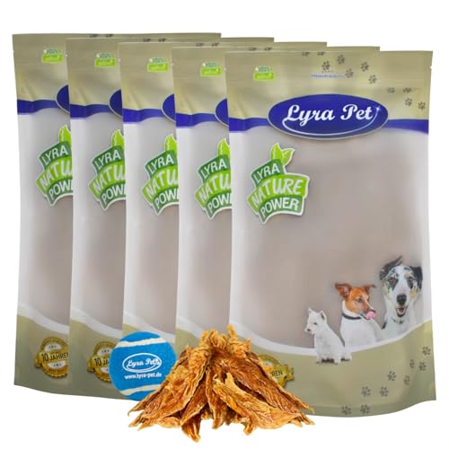 Lyra Pet® 5 kg Hühnerbrustfilet naturbelassen + Tennis Ball | Fettarmer Kausnack | Proteinhaltiges Leckerli für alle Hunde | Gut verträglich | Getrockneter Kauartikel | Reich an Nährstoffen von Lyra Pet