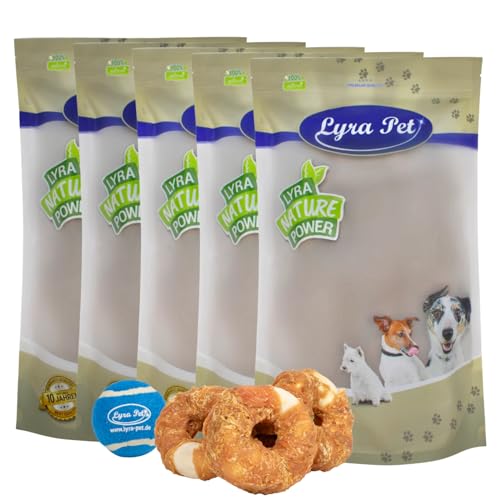 Lyra Pet® 5 kg Kauringe mit Hühnerbruststreifen Hundefutter Snack fettarm schonend getrocknet getrocknet Leckerli Kausnack Kauartikel für Hunde Kauspaß + Tennis Ball von Lyra Pet