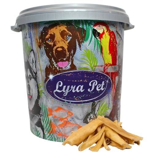 Lyra Pet® 5 kg Lammkopfhaut 5000 g getrocknet Hundesnack Lamm hell in 30 L Tonne von Lyra Pet