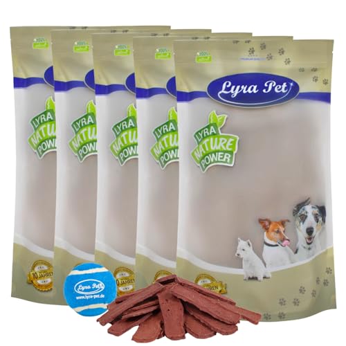 Lyra Pet® 5 kg Pferdefleischstreifen Hundefutter Snack fettarm schonend getrocknet getrocknet Leckerli Kausnack Kauartikel für Hunde Kauspaß + Tennis Ball von Lyra Pet