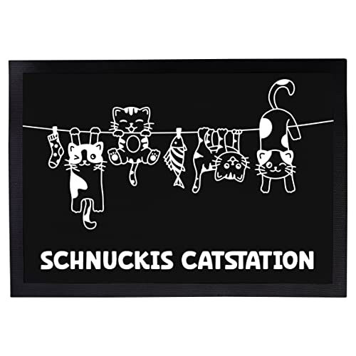 Napfunterlage Katzen personalisiert mit Namen Geschenk für Katzenbesitzer Katzenmama Katzenpapa rutschfest & waschbar schwarz (Catstation 50x70cm) von Manilu