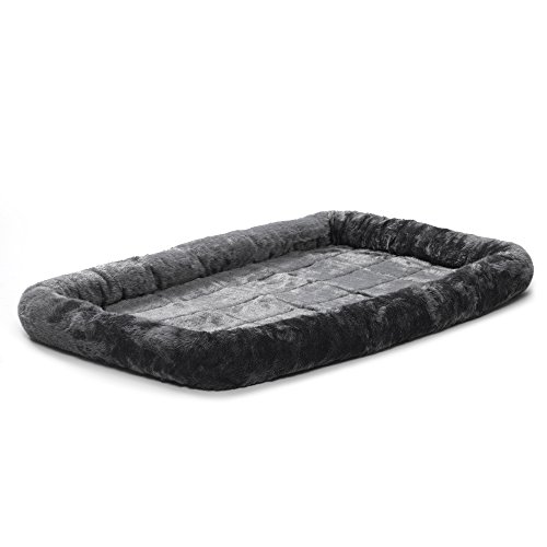 MidWest Homes for Pets Modell 40242-GY Haustierkissen, Hundebett, 107 cm langes Hunde- oder Katzenbett mit bequemer Polsterung, ideal für große Hunderassen, grau von MidWest Homes for Pets