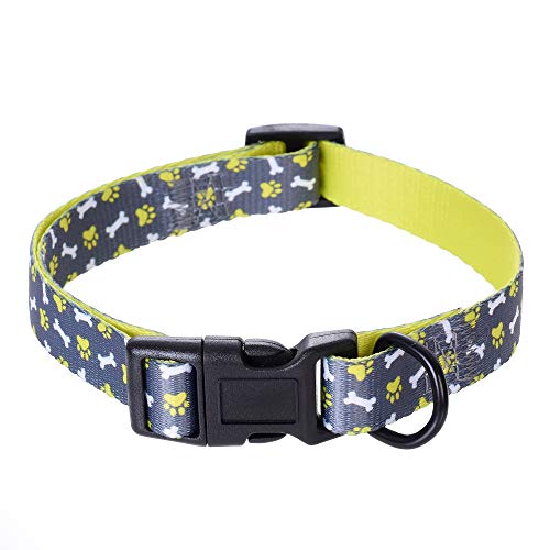 Mile High Life | Pfoten- Knochen- Schnurrbart- Muster | Weiches Poly-Baumwoll-Gewebe | Schwarzes Schnallen-Hundehalsband mit D-Ring (L, Grau) von Mile High Life