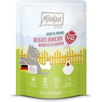 MjAMjAM Nassfutter Katze Adult, Quetschie Chicks & Friends, Huhn und Erdbeere 6x300 g von MjAMjAM