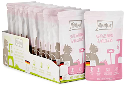 MjAMjAM - Premium Nassfutter für Katzen - saftiges Huhn und Wildlachs, 12er Pack (12 x 125 g), getreidefrei mit extra viel Fleisch von MjAMjAM