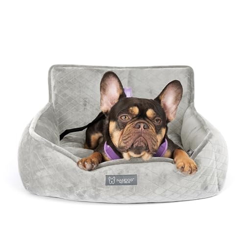 Nandog Pet Gear Luxus-Hunde-Autositzbett mit herausnehmbarem und waschbarem Pad-Einsatz und dicken Sicherheitsgurtgurten, sichere, bequeme, leicht zu reinigende Haustier-Tragetasche, Hellgrau, 55,9 x von NANDOG