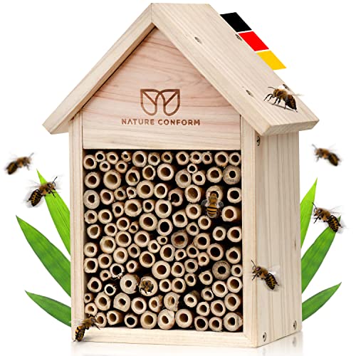 Nature Conform Bienenhotel aus Naturholz - NEUAUFLAGE 2024 | Insektenhotel Saubere Verarbeitung mit Bambusröhrchen | Nisthilfe Wildbienenhotel Garten und Balkon | Bienenhaus von Nature Conform