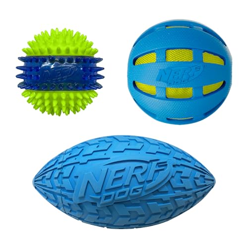 Nerf Dog Spielzeug-Geschenk-Set: 9,7 cm Gummi-Checker-Ball, 6,9 cm durchscheinender TPR 3-teiliger Spike-LED und Quietschball und 15,2 cm Gummireifen Quietschfußball von Nerf Dog