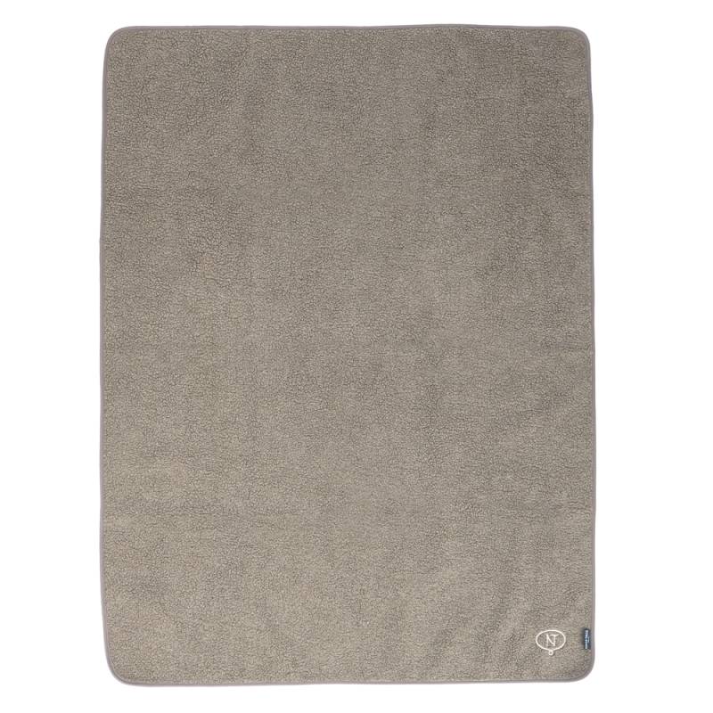 Nomad Tales Blush wasserfeste Kuscheldecke Taupe - L 140 x B 105 cm von Nomad Tales