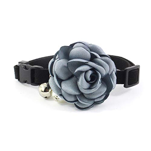 PETFAVORITES Everflowering Rose Blume Katze Hund Halsband Fliege Wildleder Welpen Halskette mit Glöckchen Chihuahua Yorkie Mädchen Kleidung Kostüm Outfits Zubehör Verstellbar und Handgefertigt (Blau von PETFAVORITES