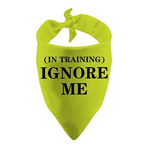 PWHAOO 1 Stück Ignore Me in Training Hundehalstuch Gelb Hund Bandana Angst Hund Reaktives Hundehalstuch (Ignore me (in Training) D) von PWHAOO