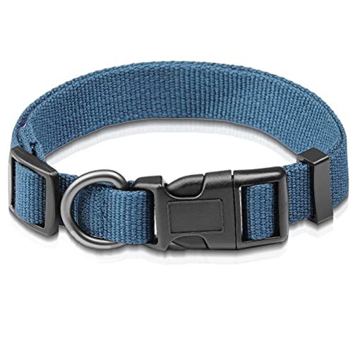 PawHuggies Peacock Blue Hundehalsband, Atmungsaktive Naturbambusfaser, Verstellbares Design, Schnalle, Robust & Langlebig, Medium, Blau, Einfarbig, Für Hunde aller Altersstufen von PawHuggies