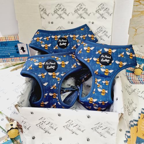 Blue Buzzy Bee Hundegeschirr, Größe M von Pet Pooch Boutique