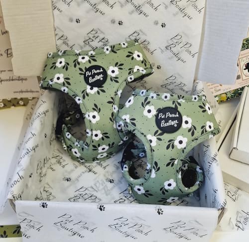 Green Meadow Daisy Hundegeschirr, Größe S von Pet Pooch Boutique