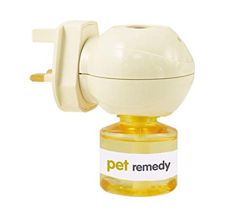 Pet Remedy Natürliche Effektive Beruhigung De-Stress Angst Relief Hunde Katzen Pferde (Plug In + 40ml Flasche) von Pet Remedy