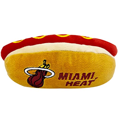 NBA Miami Heats Hot Dog Plüsch Hund & Katze Quietschspielzeug – Niedliches Hot-Dog Snack Plüschtier für Hunde & Katzen mit innerem Quietscher & schönem Basketball-Team-Name/Logo von Pets First