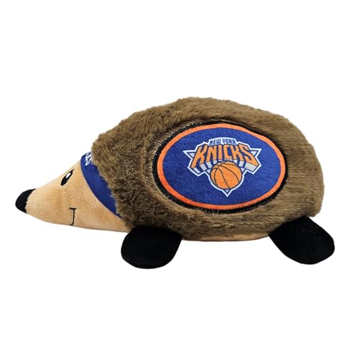 NBA New York Knicks Plüsch-Igelspielzeug für Hunde & Katzen, Cooles weiches Haustierspielzeug für Spaß und interaktives Spielen, Hundekauspielzeug mit Quietscher, Lizenziertes Hot Pet Spielzeug von Pets First